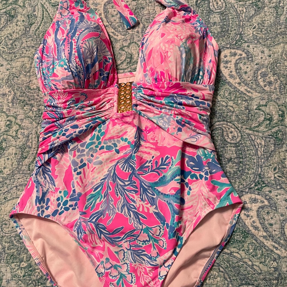 Lilly Pulitzer swim suit lanai in Aquadesiac